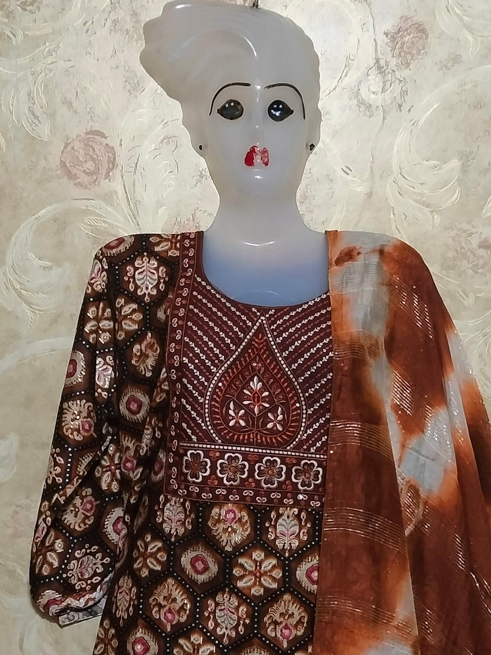 Chic & Comfortable Suit Set for Women – Available in Coffee Color - Image 2