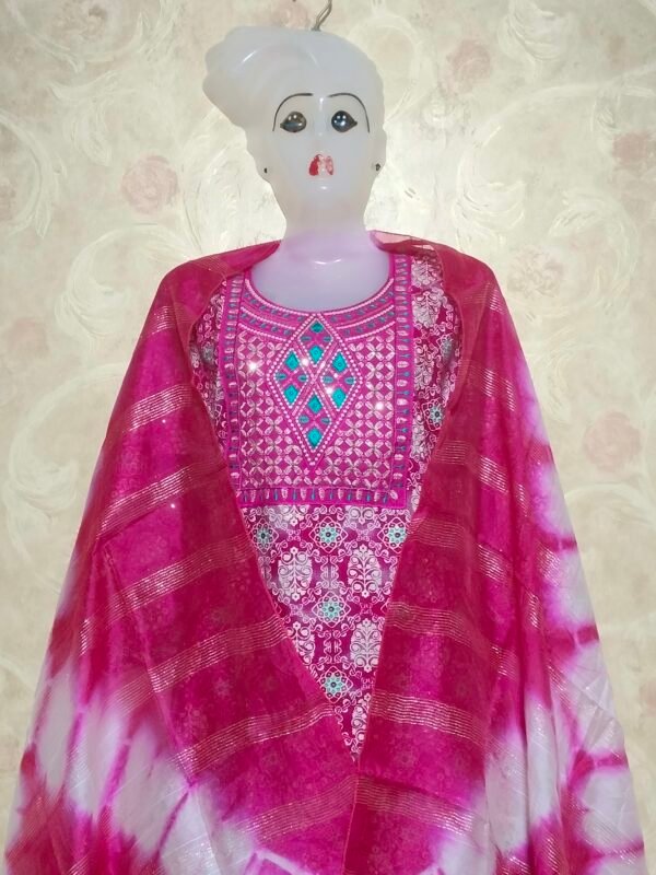 Stylish Round Neck Suit with Dupatta & Pajama – XL Size pink - Image 5