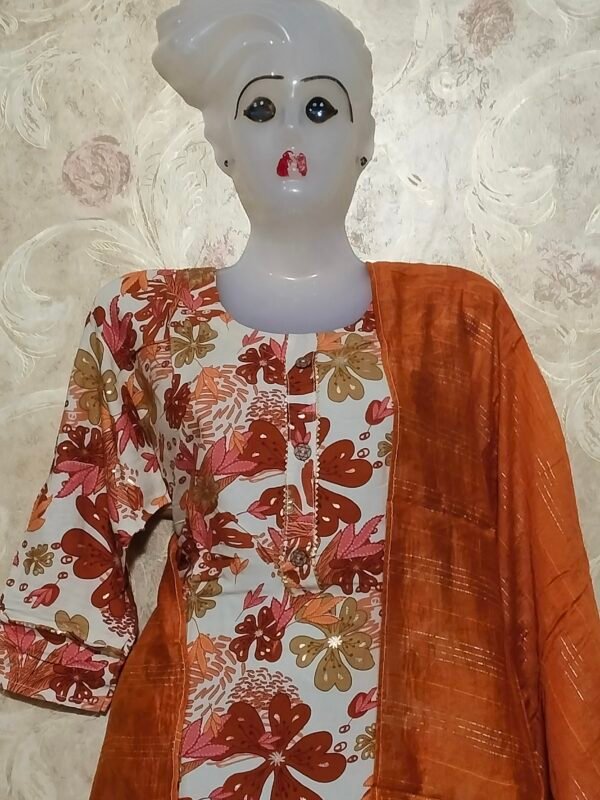 Stylish Round Neck Rayon Suit with Dupatta & Pajama – XXL Size - Image 2