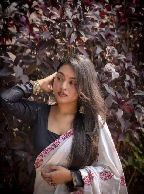 Generic Women's Linen Paisley Printed Saree With Unstitched Blouse - 5.5 Mtr (White-Red) - Image 5