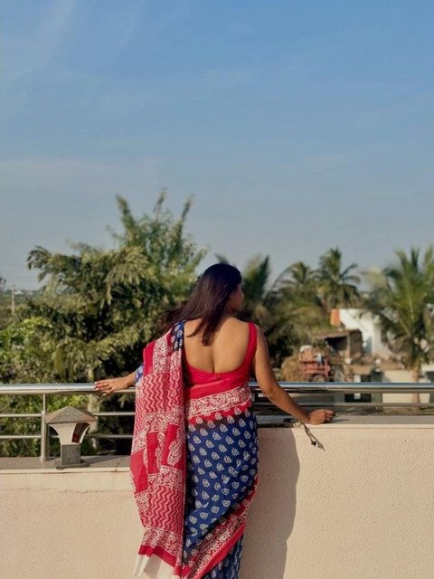 Generic Women's Linen Printed Saree With Unstitched Blouse - 5.5 Mtr (Blue-Red) - Image 4