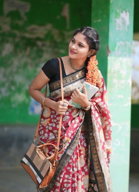 Generic Women's Linen Floral Printed Saree With Unstitched Blouse - 5.5 Mtr (Maroon) - Image 5